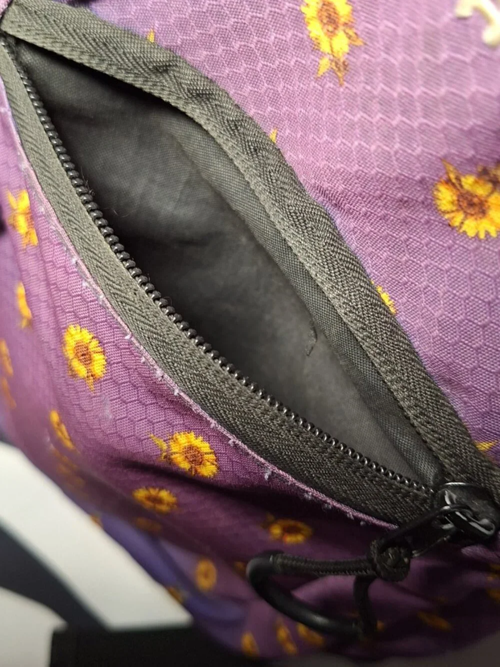 Vibedration Hydration Backpack w/o bladder, Purple with Sunflowers, Used